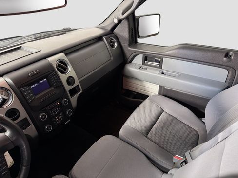 Used 2013 Ford F150 XLT w/ Luxury Equipment Group image 20