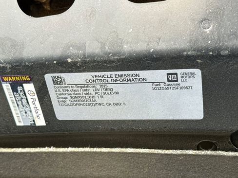 Used 2025 Chevrolet Malibu RS image 38