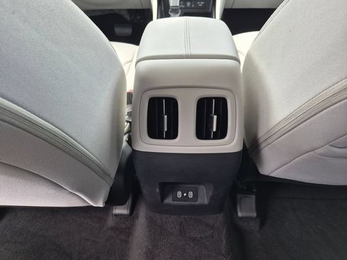 Used 2025 Hyundai Tucson SEL FWD image 22