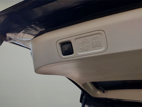 Used 2021 Lincoln Navigator Reserve w/ Luxury Package AWD/4WD image 27