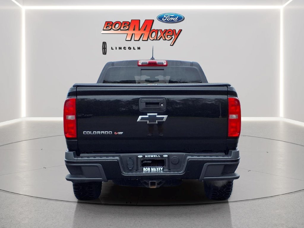 Used 2018 Chevrolet Colorado Z71 w/ Z71 Midnight Edition AWD/4WD image 6