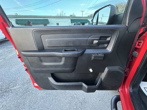 Used 2020 RAM 3500 Tradesman w/ Chrome Appearance Group image 20