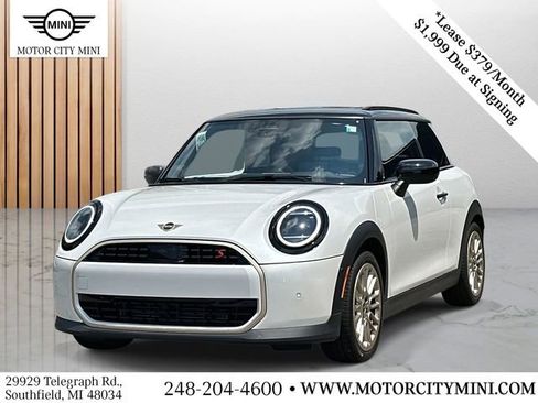 Certified 2025 MINI Cooper S image 8