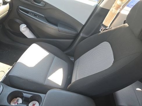 Used 2018 Hyundai Kona SE AWD/4WD image 8