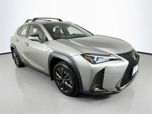 Used 2019 Lexus UX 200 F Sport FWD image 3