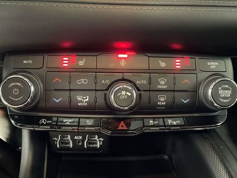 Used 2022 Dodge Durango GT w/ Blacktop Package image 19