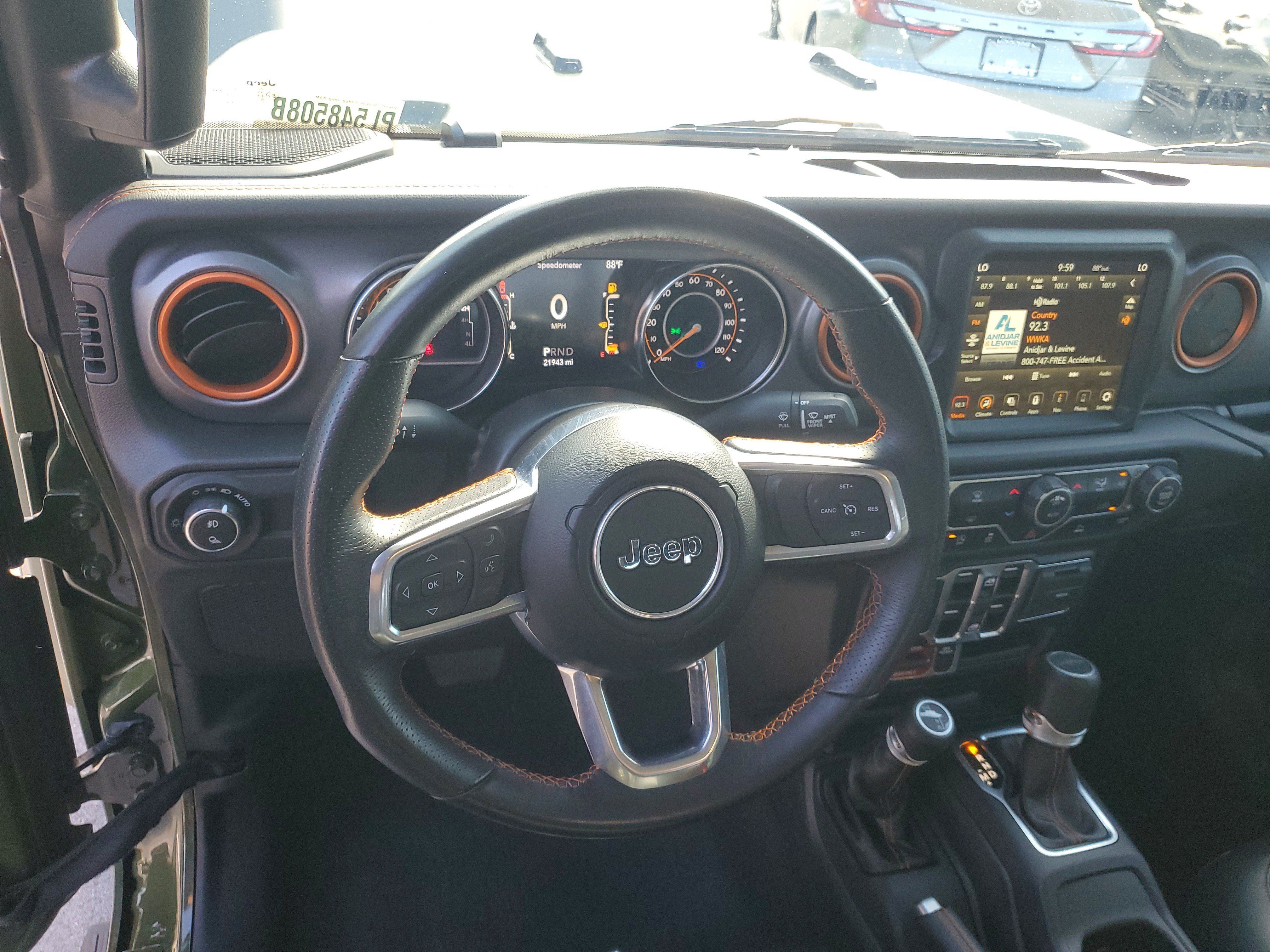 Used 2023 Jeep Gladiator Mojave w/ LED Lighting Group AWD/4WD image 15