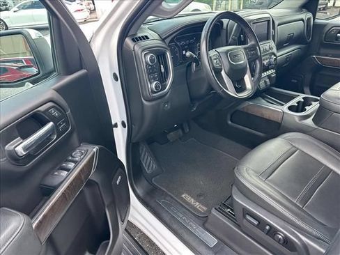 Certified 2022 GMC Sierra 1500 Denali w/ Denali Premium Package AWD/4WD image 17
