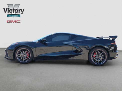 Used 2023 Chevrolet Corvette Stingray Premium Cpe RWD image 6