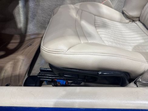 Used 2004 Chevrolet Corvette Convertible w/ Preferred Equipment Group RWD image 98