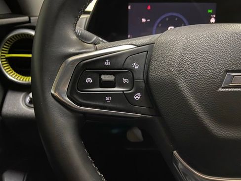 Used 2024 Chevrolet Trax ACTIV w/ Sunroof Package FWD image 42