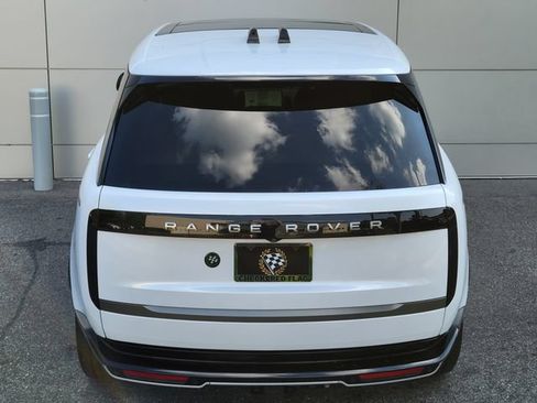 Used 2025 Land Rover Range Rover Long Wheelbase Autobiography AWD/4WD image 18