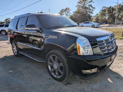 Used 2008 Cadillac Escalade 2WD image 2