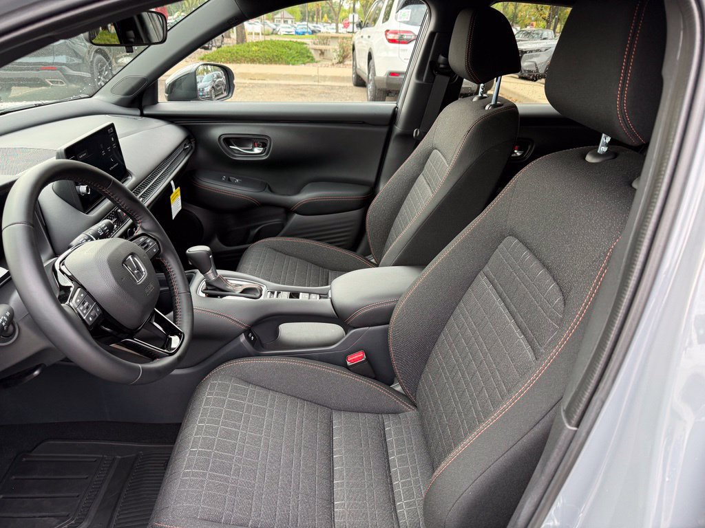 Used 2027 Honda HR-V Sport image 13