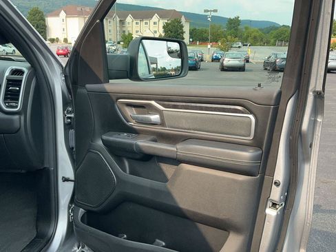 Used 2022 RAM 1500 Big Horn AWD/4WD image 28