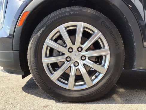 Used 2023 Cadillac XT4 Premium Luxury w/ Technology Package AWD/4WD image 20