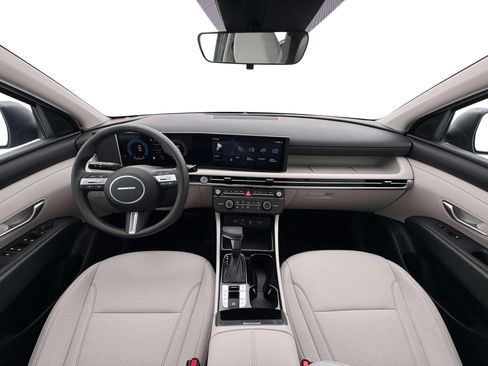 Certified 2026 Hyundai Tucson SE FWD image 13
