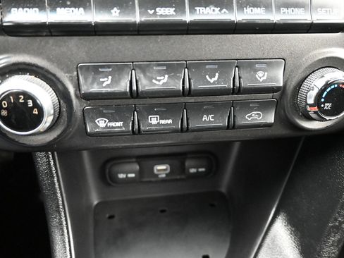 Used 2022 Kia Sportage LX AWD/4WD image 24