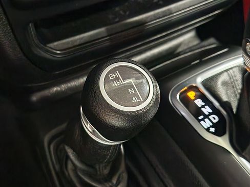 Used 2021 Jeep Wrangler Unlimited Sport AWD/4WD image 40