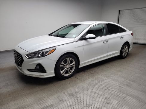 Used 2018 Hyundai Sonata SEL FWD image 2