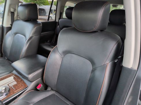 Used 2020 Nissan Armada Platinum w/ Interior Lighting Package AWD/4WD image 26