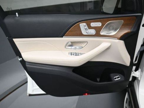 Used 2022 Mercedes-Benz GLE 350 4MATIC image 10