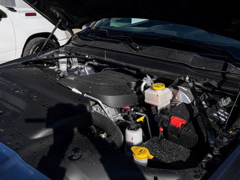 New 2025 RAM 2500 Tradesman image 30