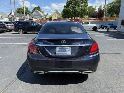 Used 2020 Mercedes-Benz C 300 4MATIC Sedan image 6