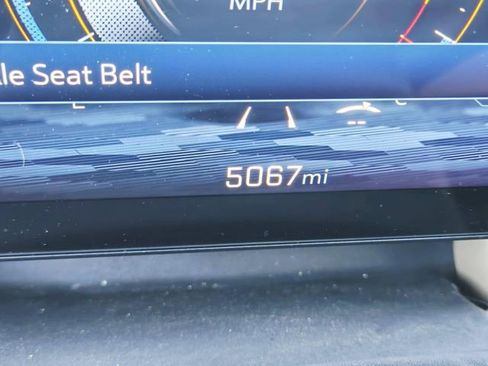 Used 2025 Chevrolet Equinox ACTIV w/ Safety and Technology Package image 19