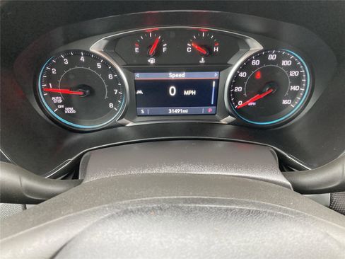 Used 2024 Chevrolet Equinox RS w/ RS Leather Package image 12