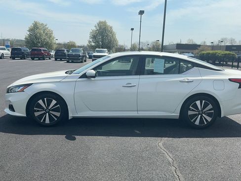 Used 2022 Nissan Altima 2.5 SL image 11