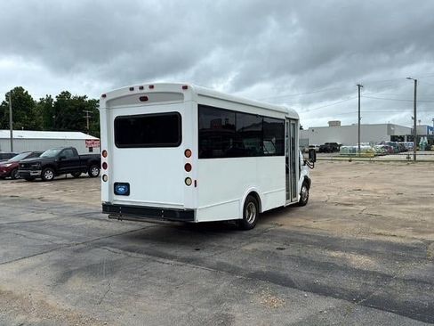 Used 2017 Ford Transit 350 138 DRW w/ Shuttle Bus Prep Package RWD image 8