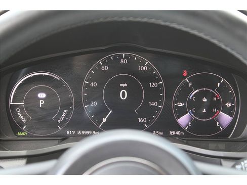 Used 2024 MAZDA CX-90 Plug-In Hybrid w/ Preferred AWD/4WD image 18