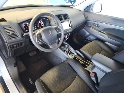 Used 2022 Mitsubishi Outlander Sport ES image 10