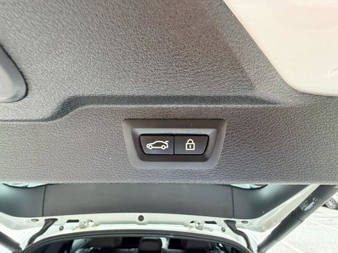 Used 2018 BMW X5 xDrive50i AWD/4WD image 35