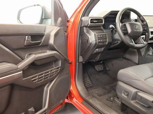 New 2025 Toyota Tacoma SR5 image 9