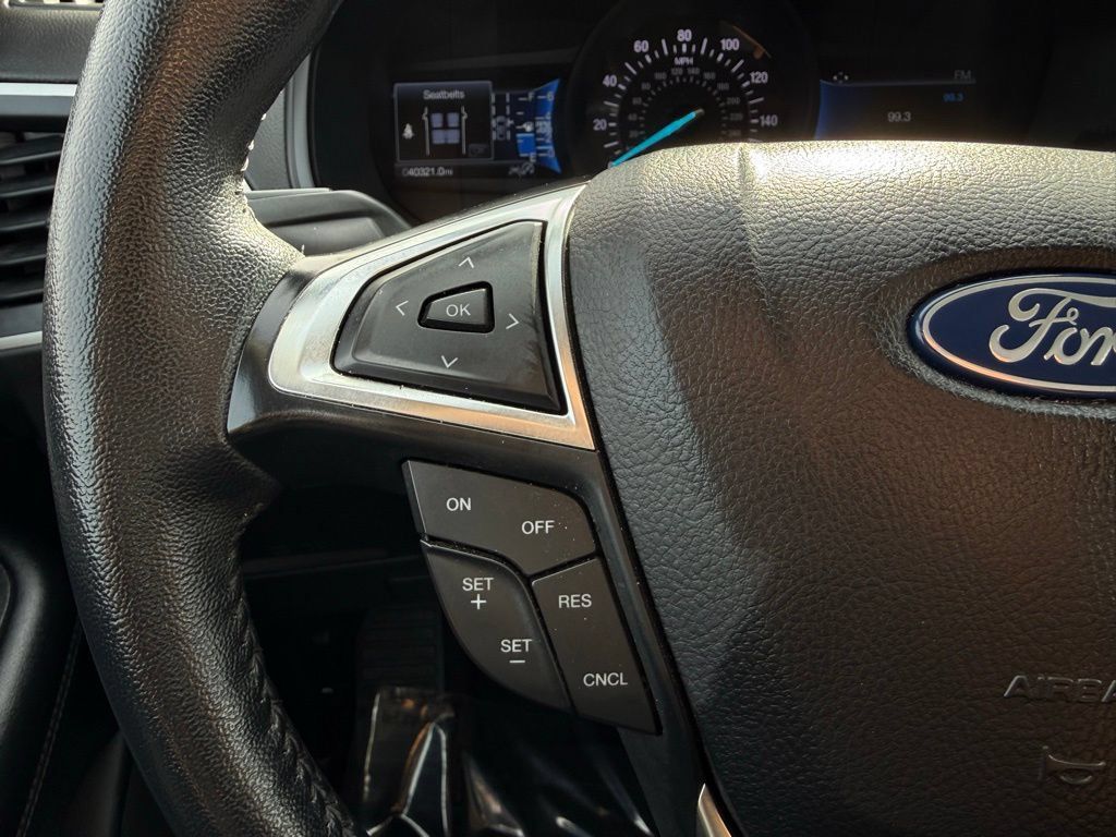 Used 2024 Ford Edge SEL AWD/4WD image 24