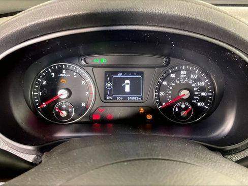 Used 2016 Kia Sorento FWD w/ LX Convenience Package image 21