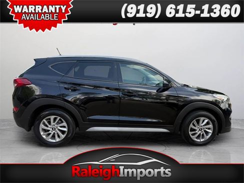 Used 2017 Hyundai Tucson SE AWD/4WD image 1