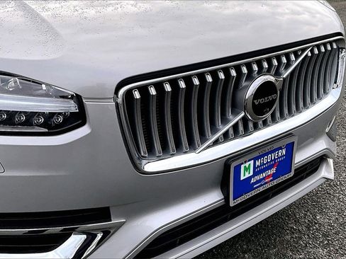 Certified 2023 Volvo XC90 B6 Plus image 34