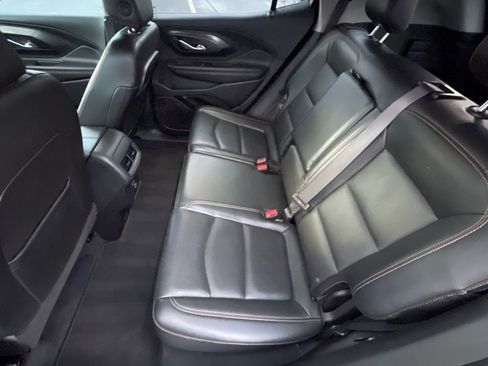 Used 2021 GMC Terrain SLT image 22