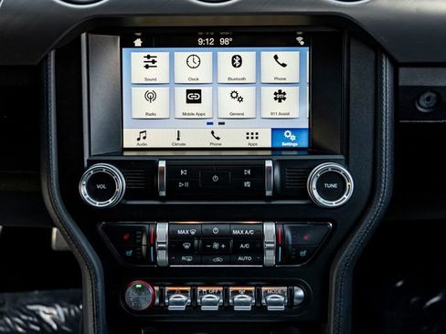 Used 2019 Ford Mustang Premium RWD image 23