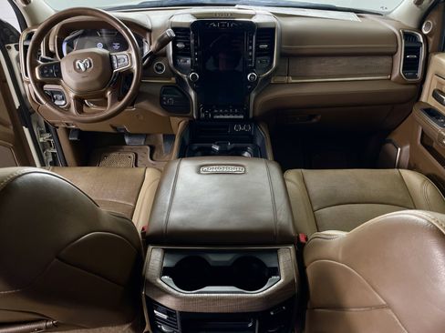 Used 2023 RAM 3500 Limited image 29