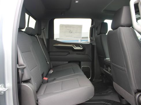 New 2026 Chevrolet Silverado 1500 RST w/ Redline Edition AWD/4WD image 33