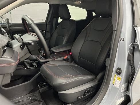 Used 2025 Ford Mustang Mach-E Premium w/ Sport Appearance Package image 4