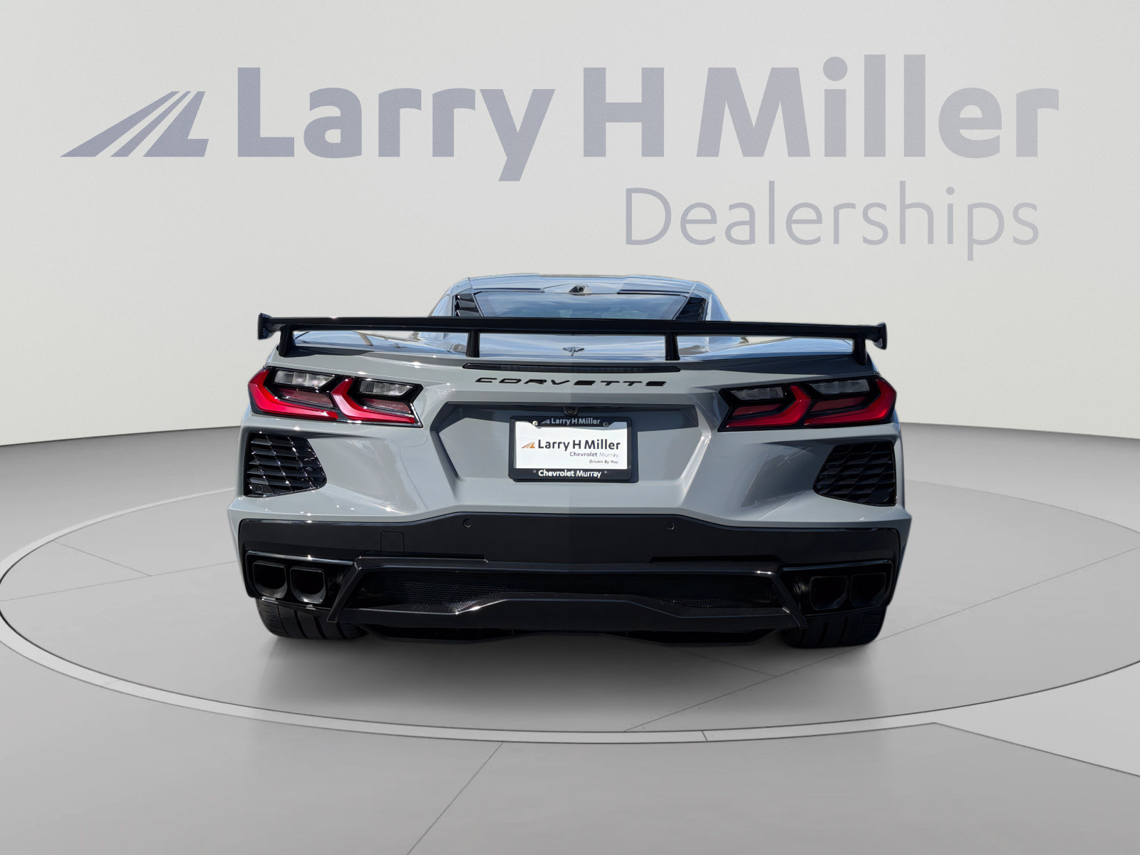 Used 2025 Chevrolet Corvette Stingray Preferred Cpe w/ Z51 Performance Package RWD image 4