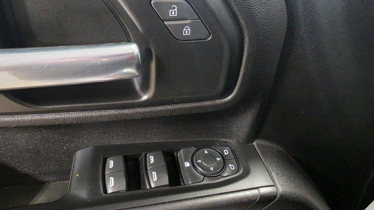 Used 2023 Chevrolet Silverado 2500 W/T w/ WT Convenience Package AWD/4WD image 18