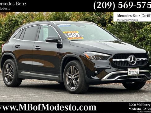 Certified 2026 Mercedes-Benz GLA 250 4MATIC image 1