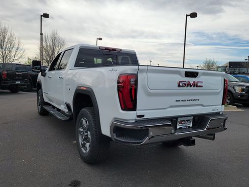 New 2026 GMC Sierra 2500 SLT w/ SLT Premium Package AWD/4WD image 5