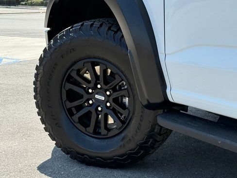 Certified 2025 Ford F150 Raptor AWD/4WD image 18